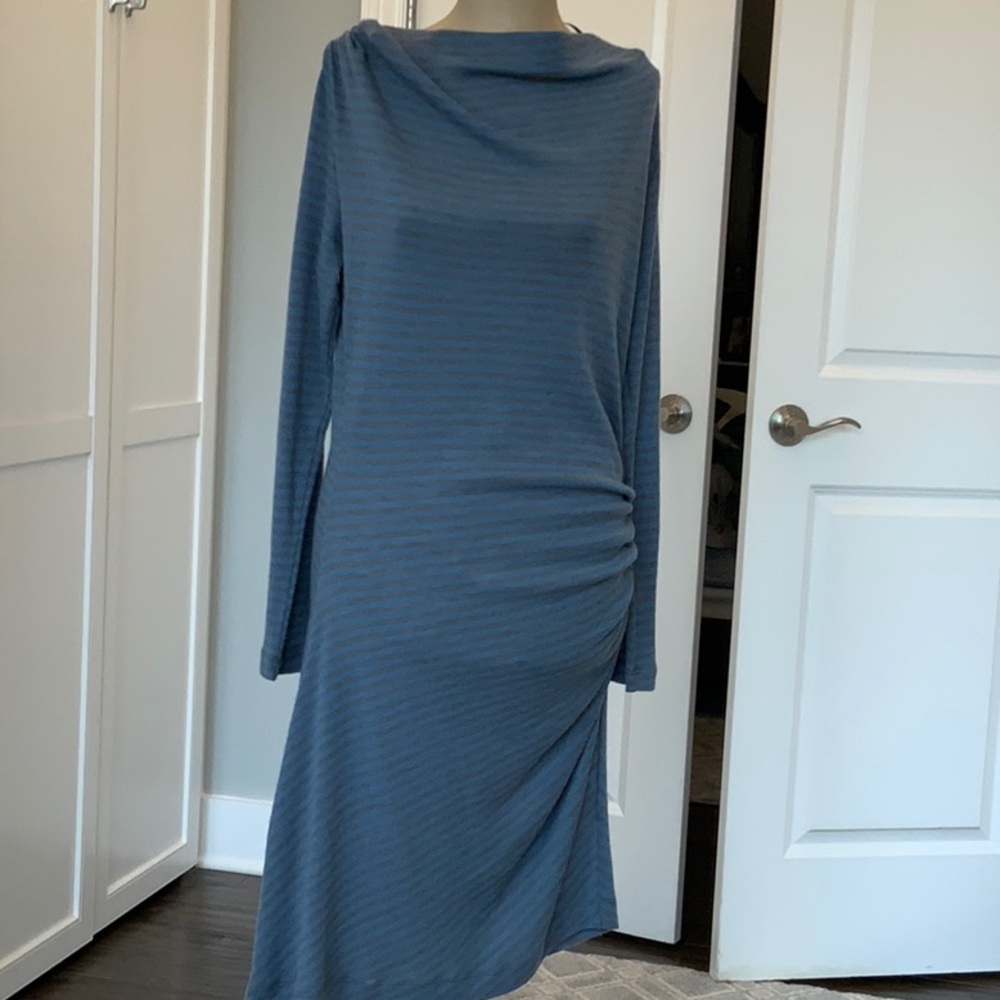 Stretch Dress by Daal